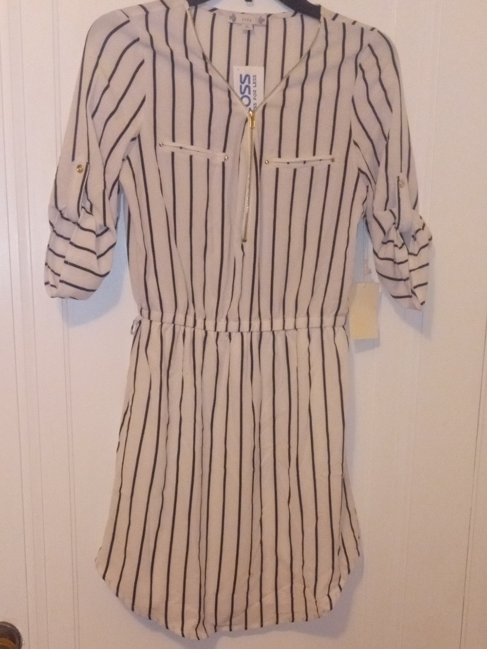 NWT women med white and black stripe dress, zipper accents, roll sleeves